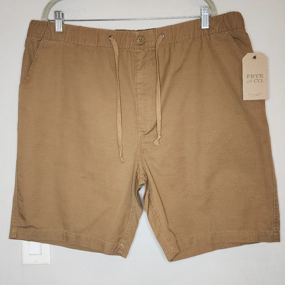 NWT Fyre and Co Tan Khaki Shorts Stretch Waist men's size 40 - Picture 1 of 15